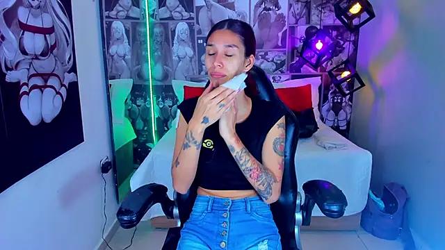 Customizable and immersive - Activate your taste buds and check-out our delicious choice of bondage cams streams with excited models getting their amazing bodies screwed with their beloved sex toys.
