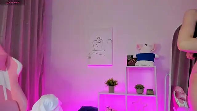 Customizable and immersive - Activate your taste buds and check-out our delicious choice of bondage cams streams with excited models getting their amazing bodies screwed with their beloved sex toys.