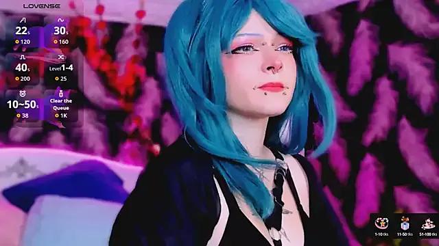 NicoleMoorr from StripChat is Freechat