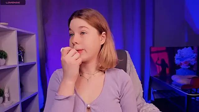 NicoletteTegeler from StripChat is Freechat