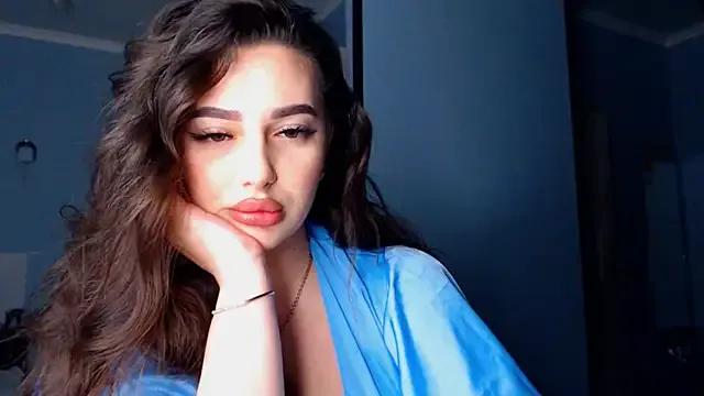 NikiWhite from StripChat is Freechat