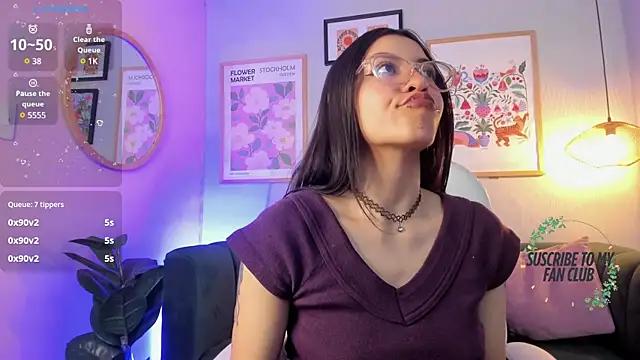 Customizable and immersive - Activate your taste buds and check-out our delicious choice of bondage cams streams with excited models getting their amazing bodies screwed with their beloved sex toys.