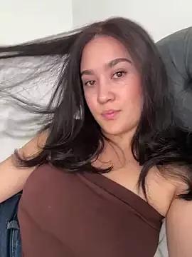 Nina_lovi from StripChat is Freechat