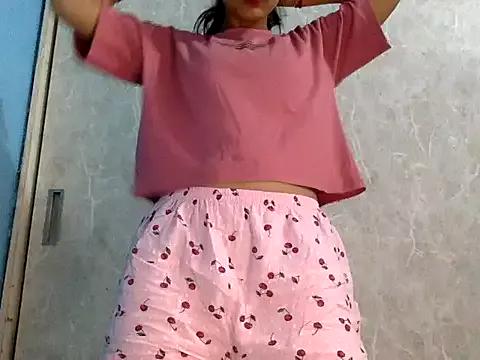 Photos of Nisha_cam12 from StripChat is Freechat