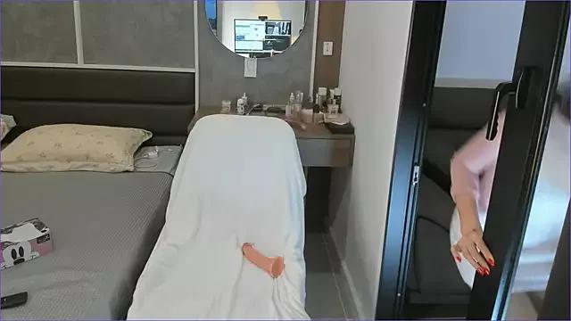 Customizable and immersive - Activate your taste buds and check-out our delicious choice of bondage cams streams with excited models getting their amazing bodies screwed with their beloved sex toys.