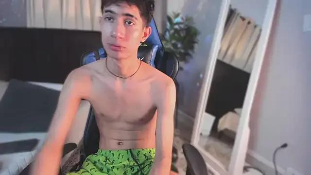 NovaaWheler from StripChat is Freechat
