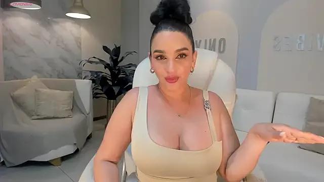 NovaSpencer from StripChat is Freechat