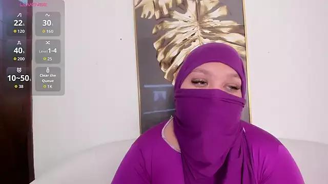 oksaana_arabic from StripChat is Freechat