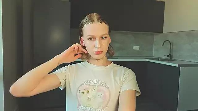 Olivia-Pink from StripChat is Freechat