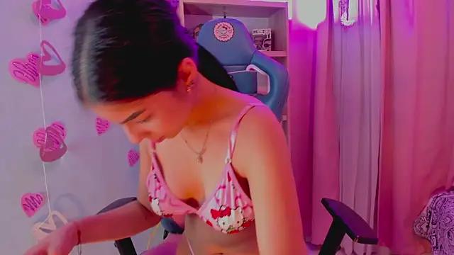 Customizable and immersive - Activate your taste buds and check-out our delicious choice of bondage cams streams with excited models getting their amazing bodies screwed with their beloved sex toys.