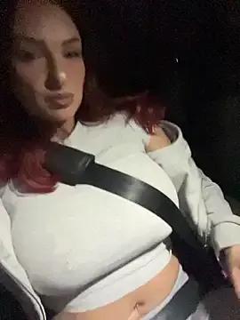 OliviaaFischer from StripChat is Freechat