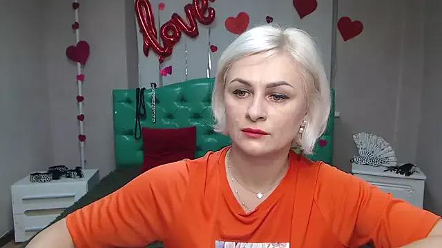 OliviaHorst from StripChat is Freechat
