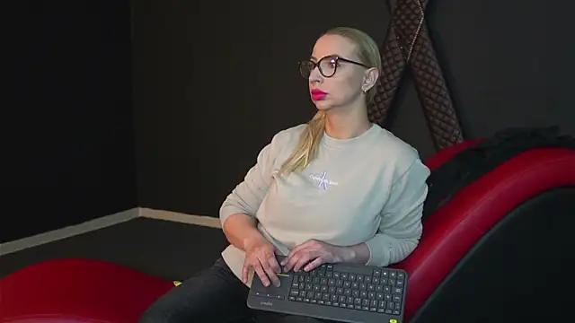 Customizable and immersive - Activate your taste buds and check-out our delicious choice of bondage cams streams with excited models getting their amazing bodies screwed with their beloved sex toys.