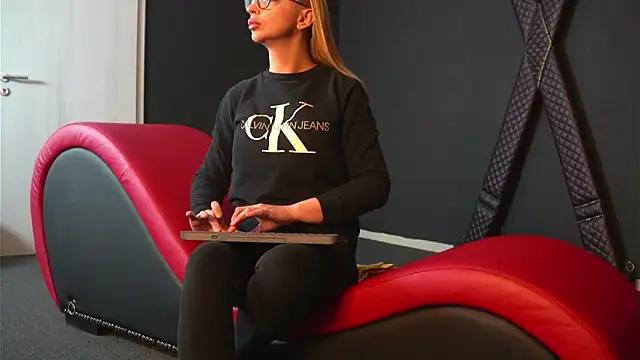 Customizable and immersive - Activate your taste buds and check-out our delicious choice of bondage cams streams with excited models getting their amazing bodies screwed with their beloved sex toys.