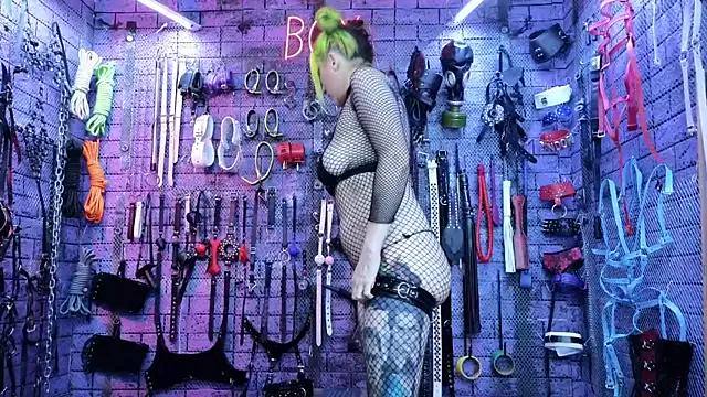 Customizable and immersive - Activate your taste buds and check-out our delicious choice of bondage cams streams with excited models getting their amazing bodies screwed with their beloved sex toys.