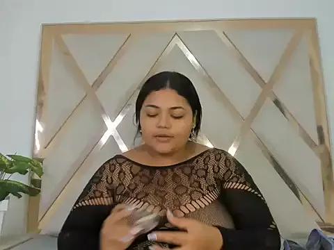 paolaasm from StripChat is Freechat