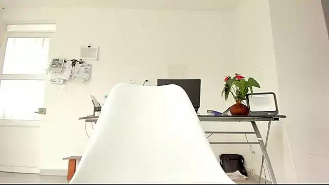 parker-abby from StripChat is Freechat