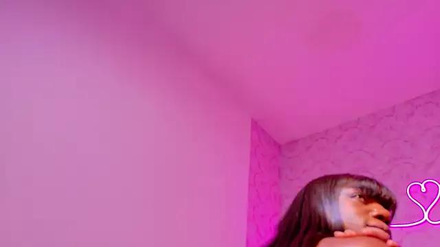 Paulina_Sodi from StripChat is Freechat