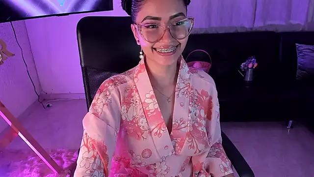 Customizable and immersive - Activate your taste buds and check-out our delicious choice of bondage cams streams with excited models getting their amazing bodies screwed with their beloved sex toys.