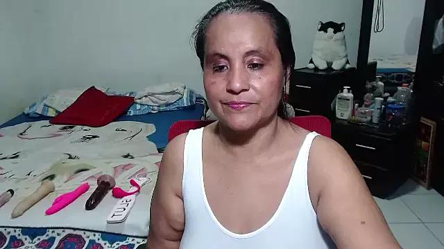 pervert_mommy_ from StripChat is Freechat