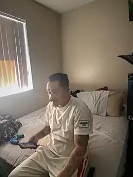 PeterGrandee from StripChat is Freechat
