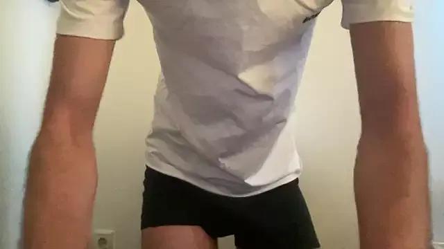 peterpapiNL from StripChat is Freechat