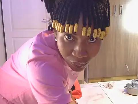 petite_queenx from StripChat is Freechat