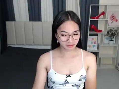 PetiteAsianMarian from StripChat is Freechat