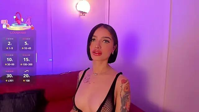 PeytonReeds from StripChat is Freechat