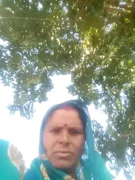 Pinki_rajak from StripChat is Freechat