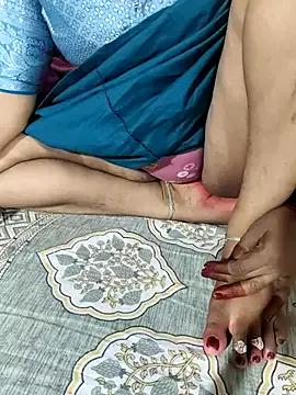 POOJACOUPLE from StripChat is Freechat