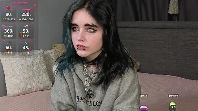 PortiaHedge from StripChat is Freechat