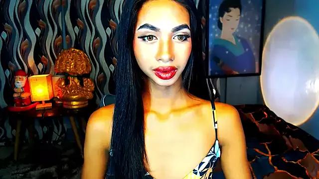 PrettyLatiina from StripChat is Freechat