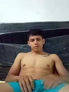 Puinchecuteboys from StripChat is Freechat