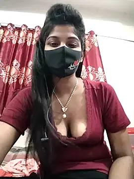 Queen-Any from StripChat is Freechat