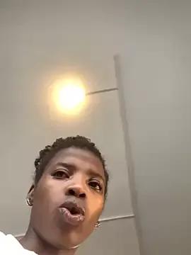 Queen-Boobylicious from StripChat is Freechat