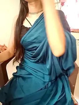 Queen_Pooja7 from StripChat is Freechat