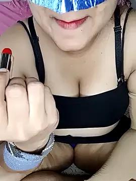 Queen_Taniya from StripChat is Freechat