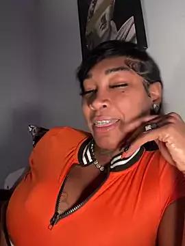 QUEENCALIMOD from StripChat is Freechat