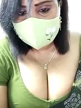 Queenflowerr from StripChat is Freechat