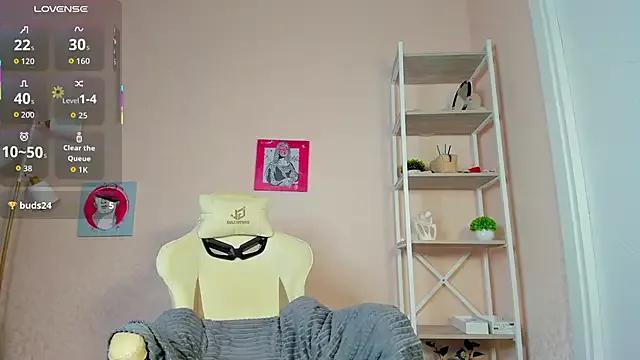 Customizable and immersive - Activate your taste buds and check-out our delicious choice of bondage cams streams with excited models getting their amazing bodies screwed with their beloved sex toys.