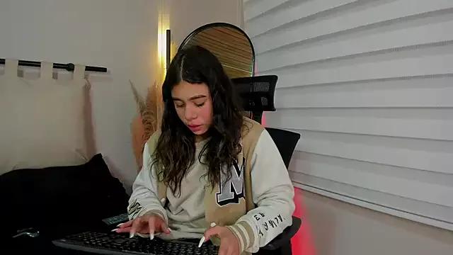 Customizable and immersive - Activate your taste buds and check-out our delicious choice of bondage cams streams with excited models getting their amazing bodies screwed with their beloved sex toys.