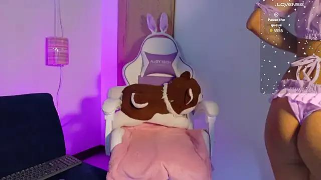 Customizable and immersive - Activate your taste buds and check-out our delicious choice of bondage cams streams with excited models getting their amazing bodies screwed with their beloved sex toys.