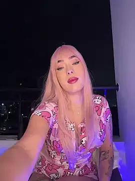 Raven_DeVille from StripChat is Freechat