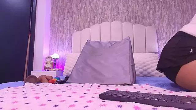 Customizable and immersive - Activate your taste buds and check-out our delicious choice of bondage cams streams with excited models getting their amazing bodies screwed with their beloved sex toys.