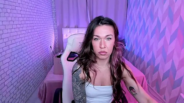 Regina_Foxy from StripChat is Freechat