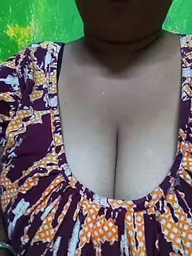 Rinki_Guptaa from StripChat is Freechat