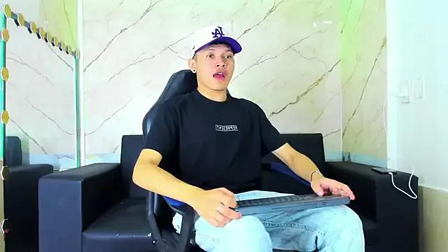 Customizable and immersive - Activate your taste buds and check-out our delicious choice of bondage cams streams with excited models getting their amazing bodies screwed with their beloved sex toys.