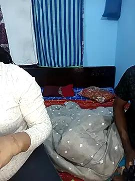 RomanticCouple432 from StripChat is Freechat