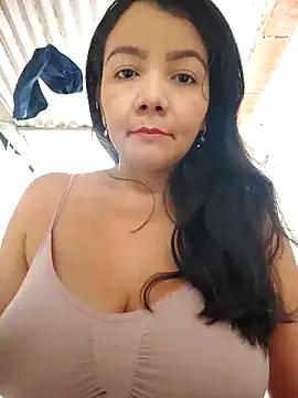 Photos of room_24funn from StripChat is Freechat